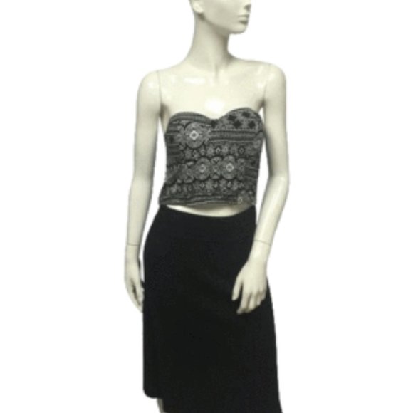 Wet Seal Tops - Crop Top Black and White
